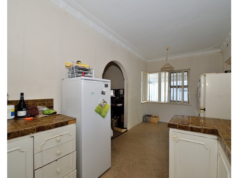 44 Westview Street, Karrinyup WA 6018