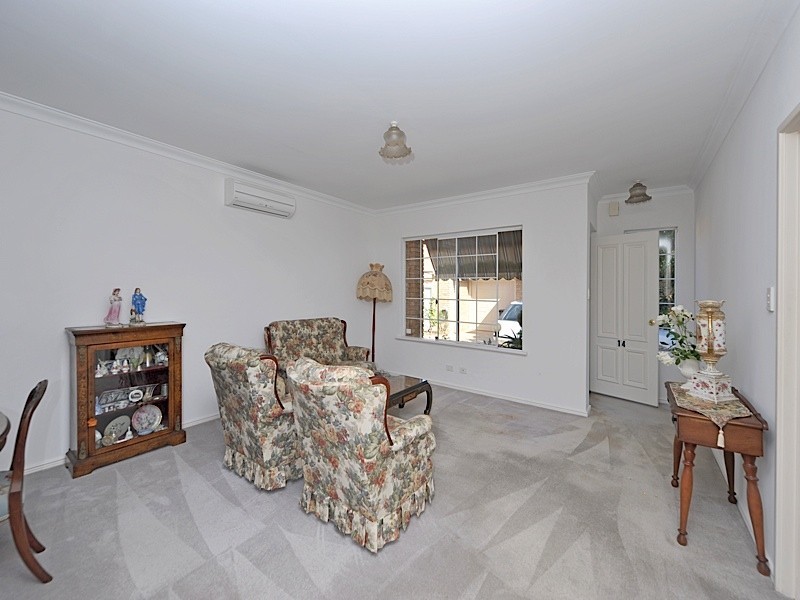 14 Hurstford Close, Peppermint Grove WA 6011