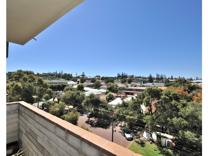 64/4 Dover Court, Mosman Park WA 6012