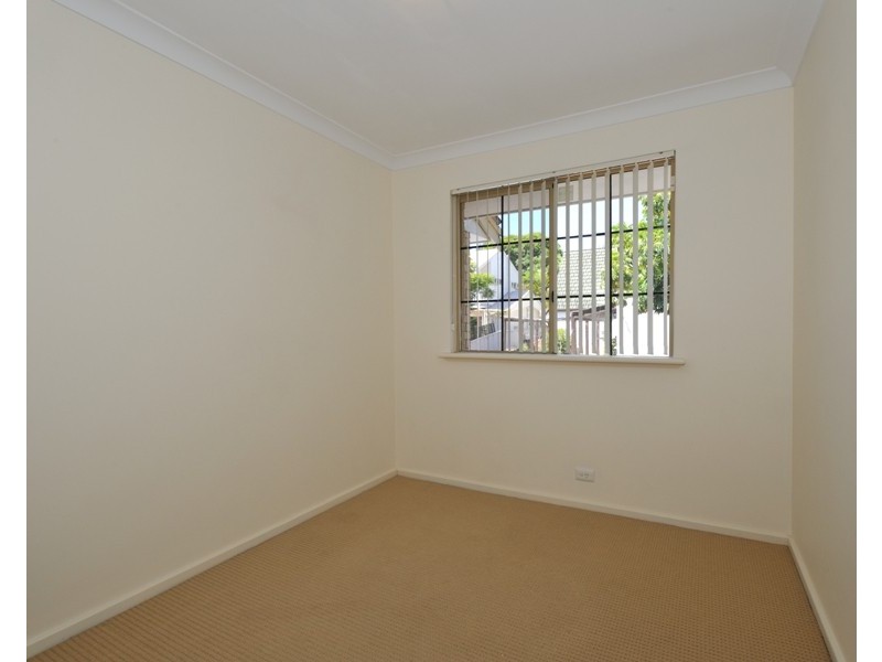 3/102 Mary Street, Como WA 6152