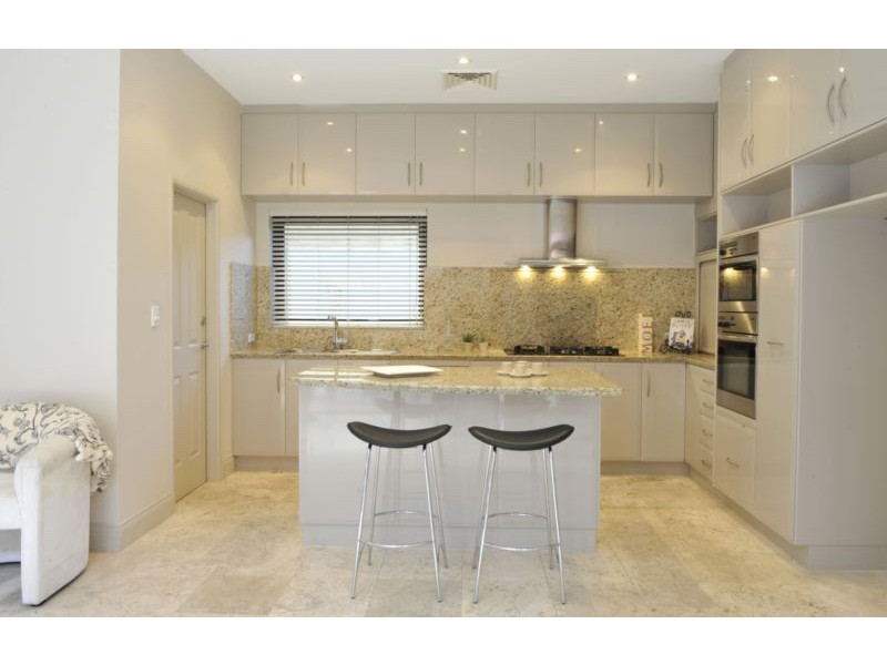 10 John Street, Cottesloe WA 6011