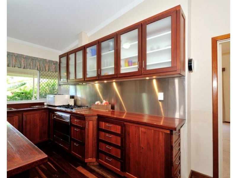 5 Geraldine Street, Cottesloe WA 6011