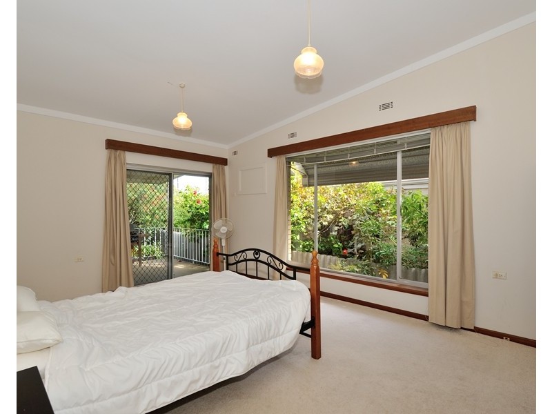 5 Geraldine Street, Cottesloe WA 6011