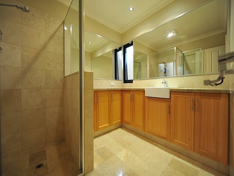 1B Shuffrey Street, Fremantle WA 6160