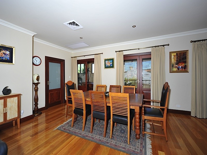 1B Shuffrey Street, Fremantle WA 6160