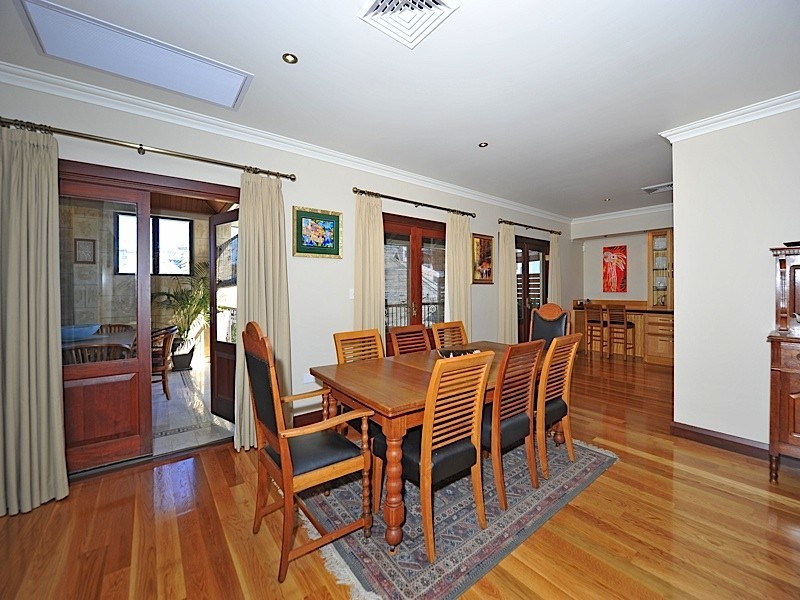 1B Shuffrey Street, Fremantle WA 6160