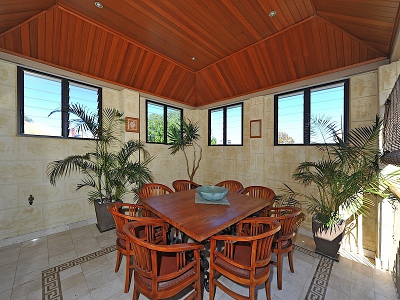 1B Shuffrey Street, Fremantle WA 6160