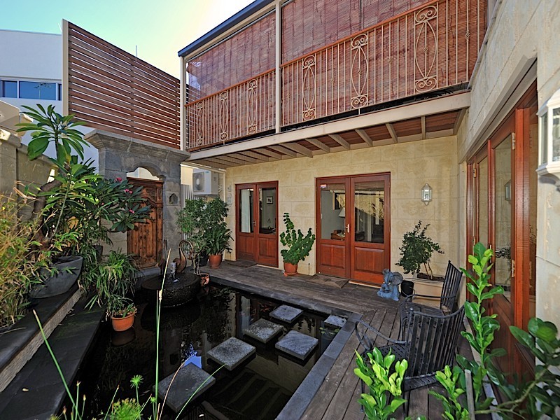 1B Shuffrey Street, Fremantle WA 6160