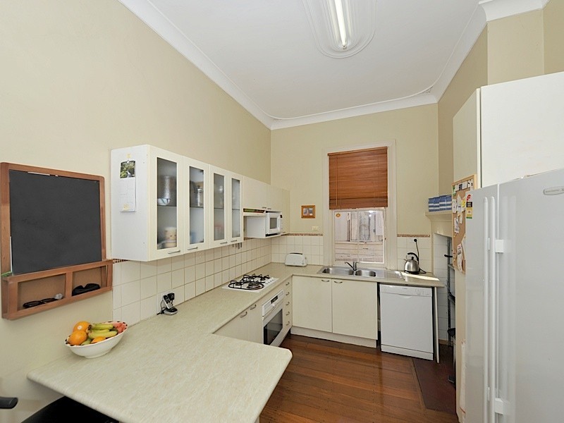 9 Wellington Street, Mosman Park WA 6012