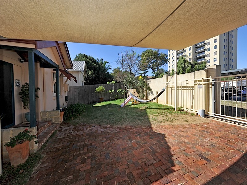 9 Wellington Street, Mosman Park WA 6012