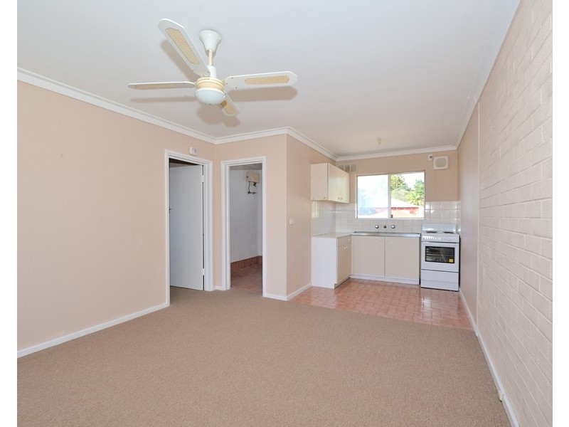 11/57 Tenth Avenue, Inglewood WA 6052