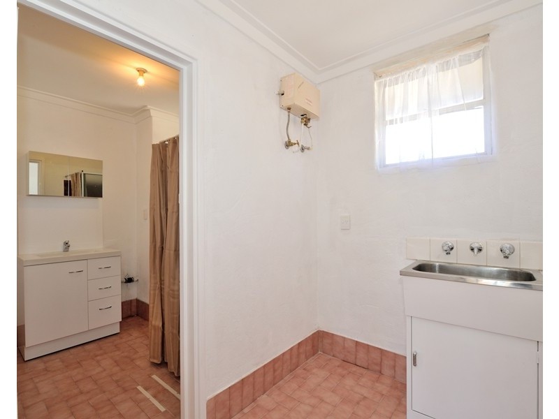 11/57 Tenth Avenue, Inglewood WA 6052