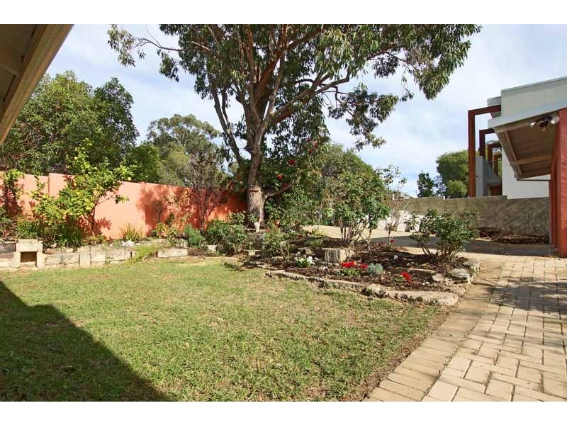 12 Harvey Street, Mosman Park WA 6012