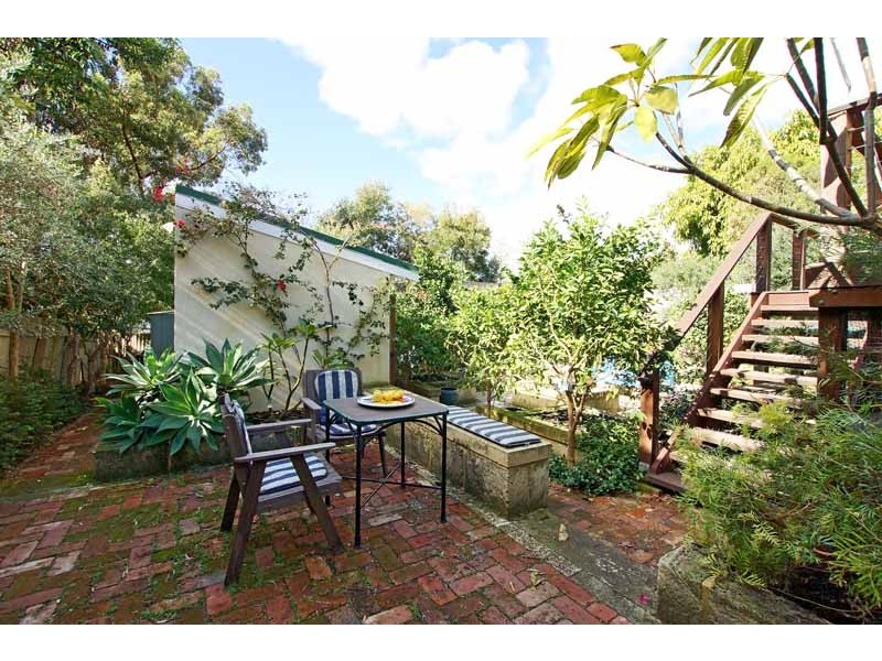 16 Broome Street, Cottesloe WA 6011