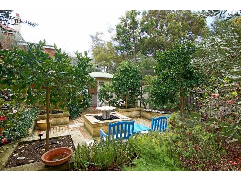 16 Broome Street, Cottesloe WA 6011