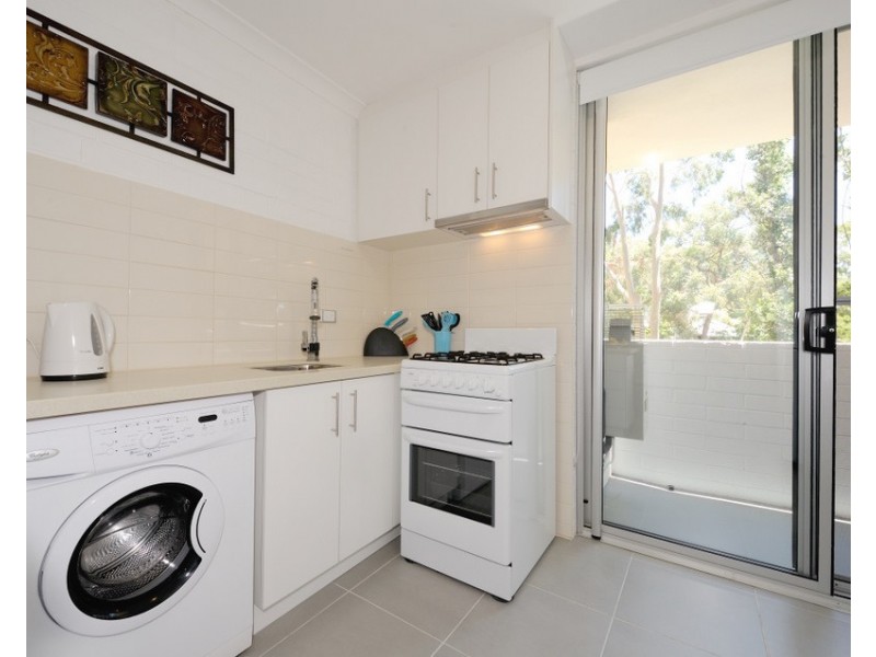 23/12 Tenth Ave, Maylands WA 6051