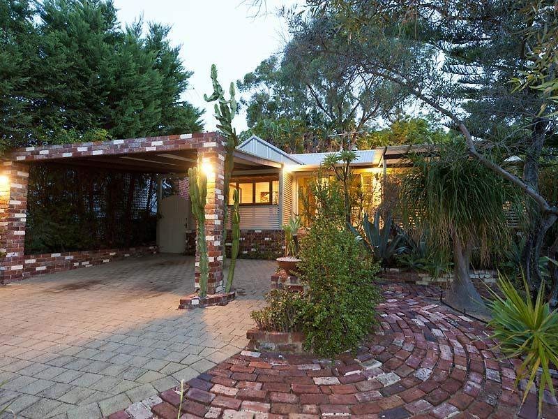 18 Iolanthe Street, Swanbourne WA 6010