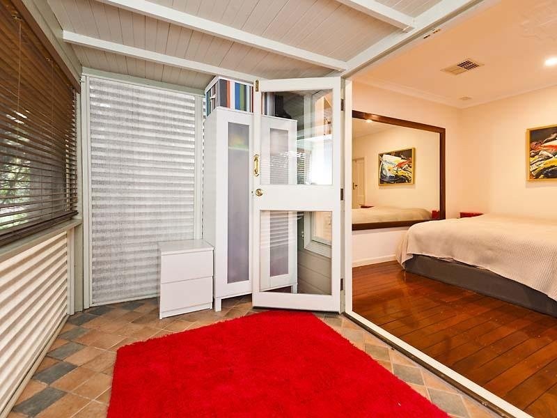 18 Iolanthe Street, Swanbourne WA 6010