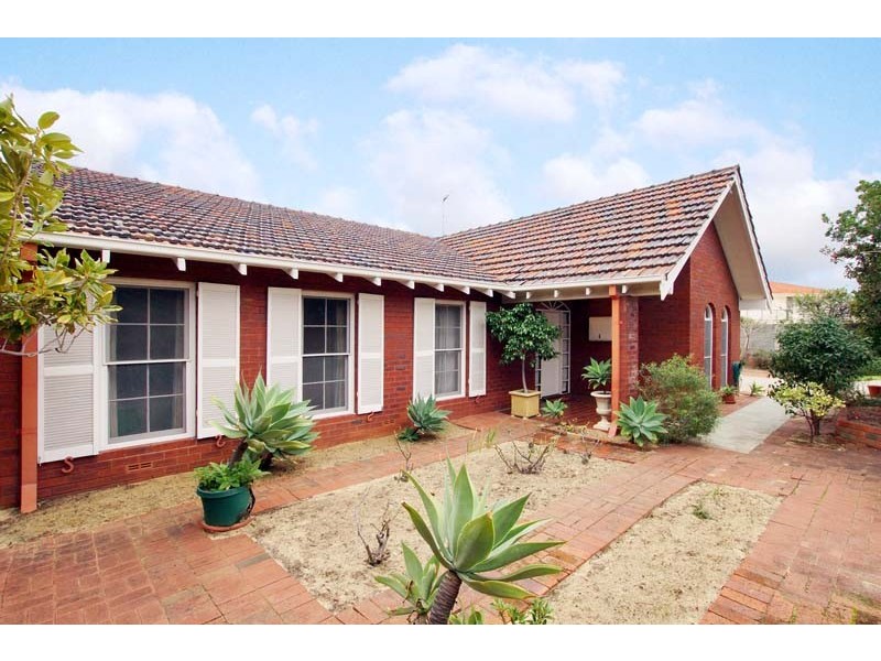 53 Kalinda Drive, City Beach WA 6015