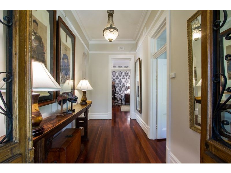 33 Irvine Street, Peppermint Grove WA 6011