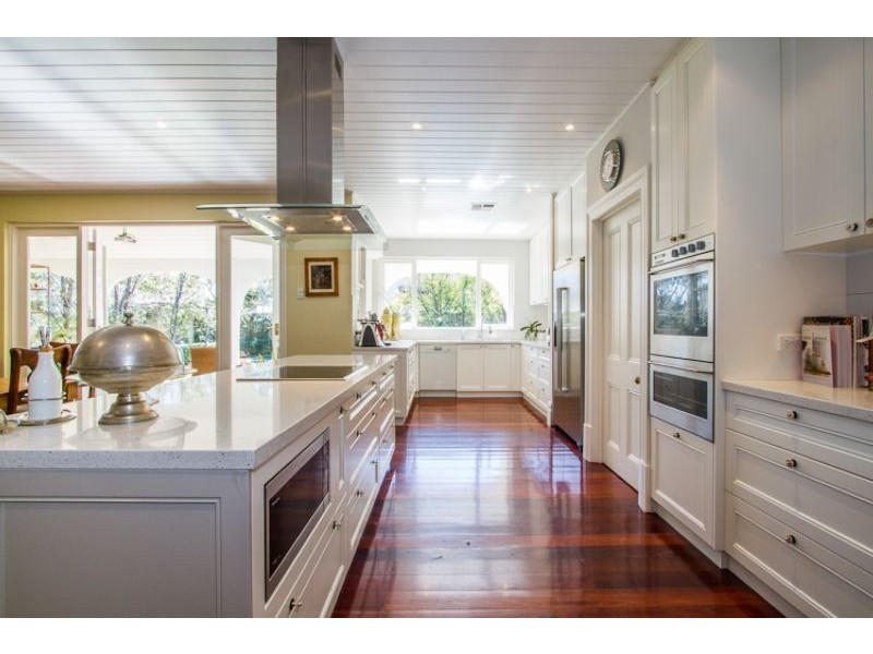 33 Irvine Street, Peppermint Grove WA 6011