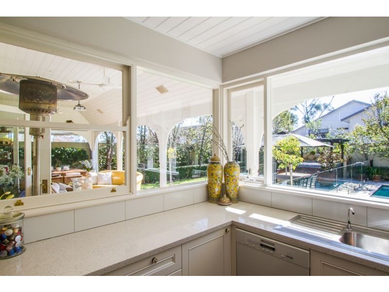 33 Irvine Street, Peppermint Grove WA 6011