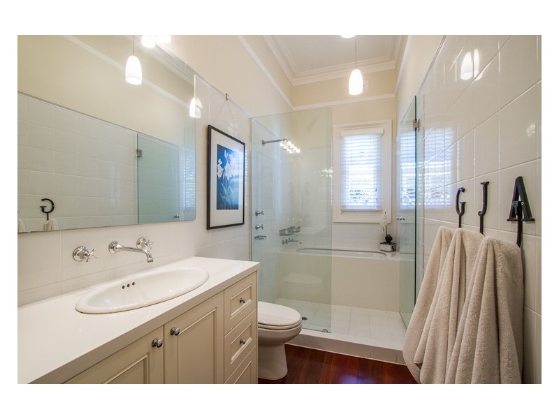 33 Irvine Street, Peppermint Grove WA 6011