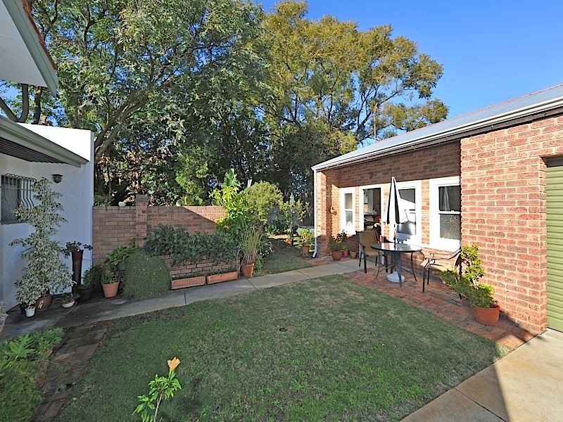 12B Clark Street, Nedlands WA 6009