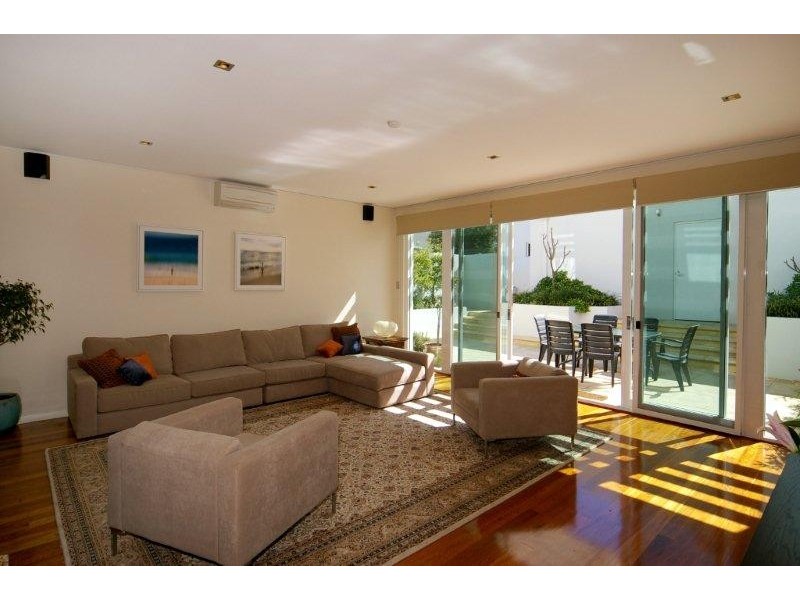 18 Rosendo Street, Cottesloe WA 6011