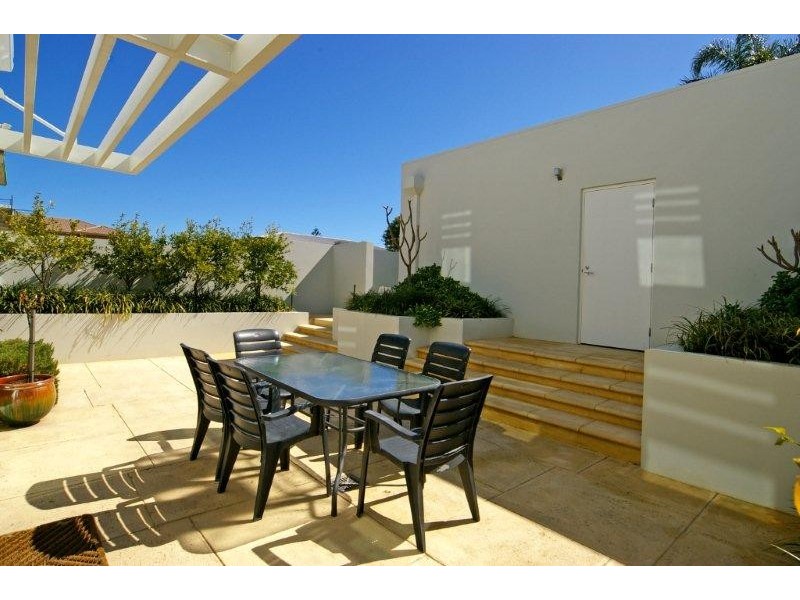 18 Rosendo Street, Cottesloe WA 6011