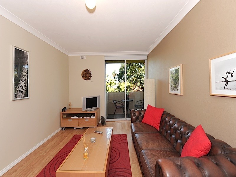 43/4 Dover Court, Mosman Park WA 6012