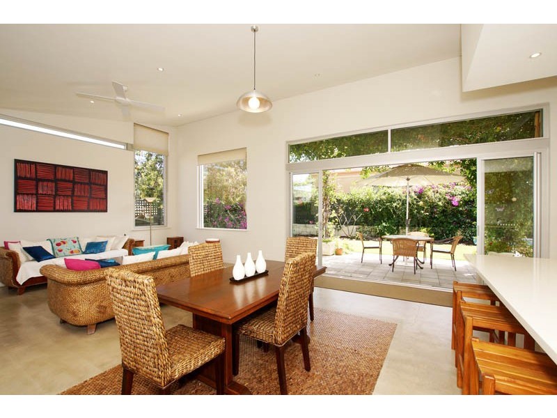 35 Kathleen Street, Cottesloe WA 6011