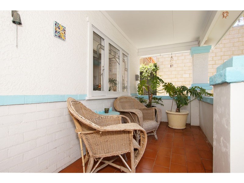 35 Kathleen Street, Cottesloe WA 6011