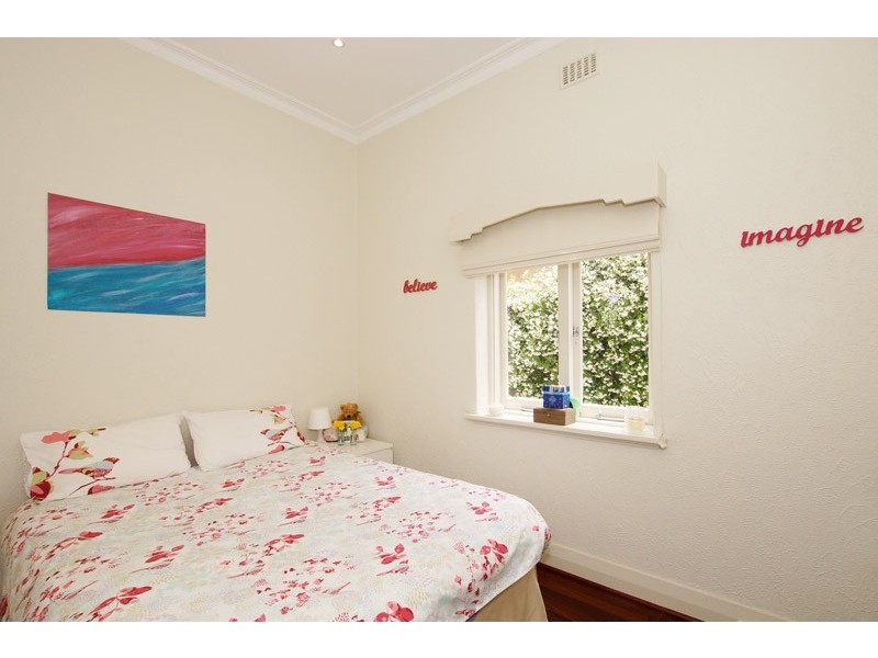 35 Kathleen Street, Cottesloe WA 6011