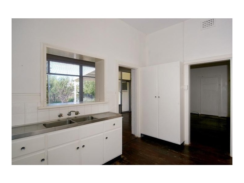 27 Eric Street, Cottesloe WA 6011