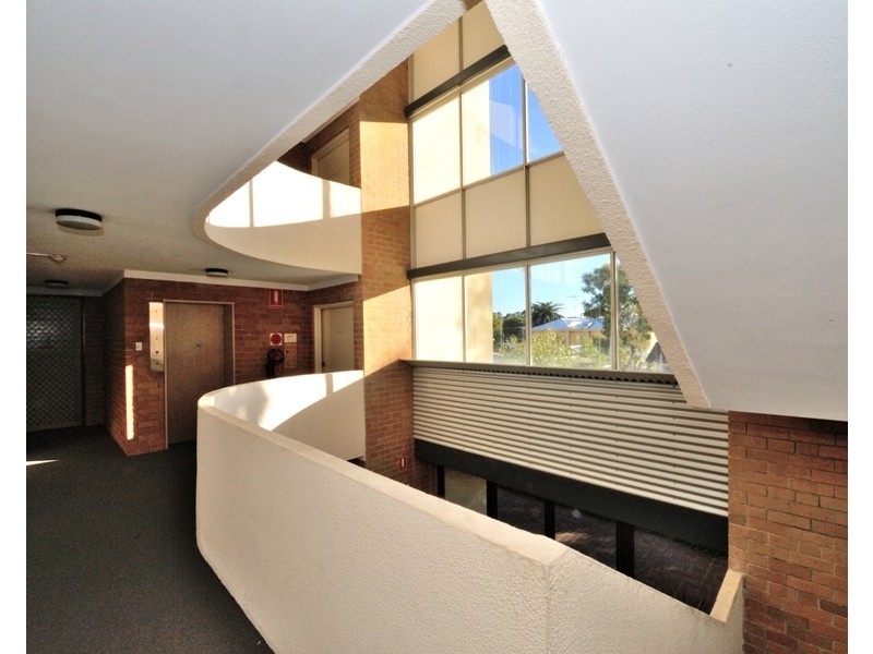 14/165 Derby Street, Shenton Park WA 6008