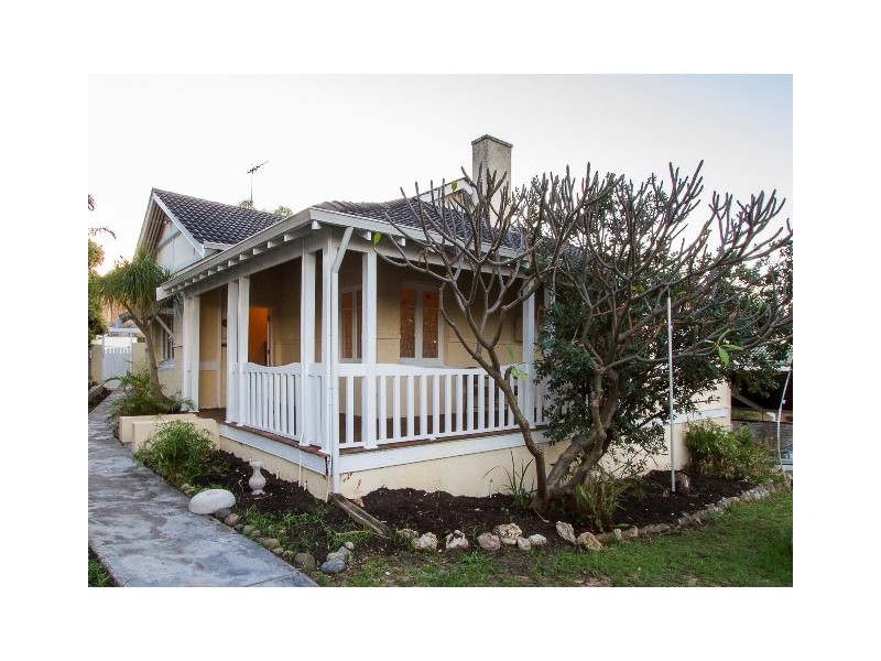 277 Marmion Street, Cottesloe WA 6011