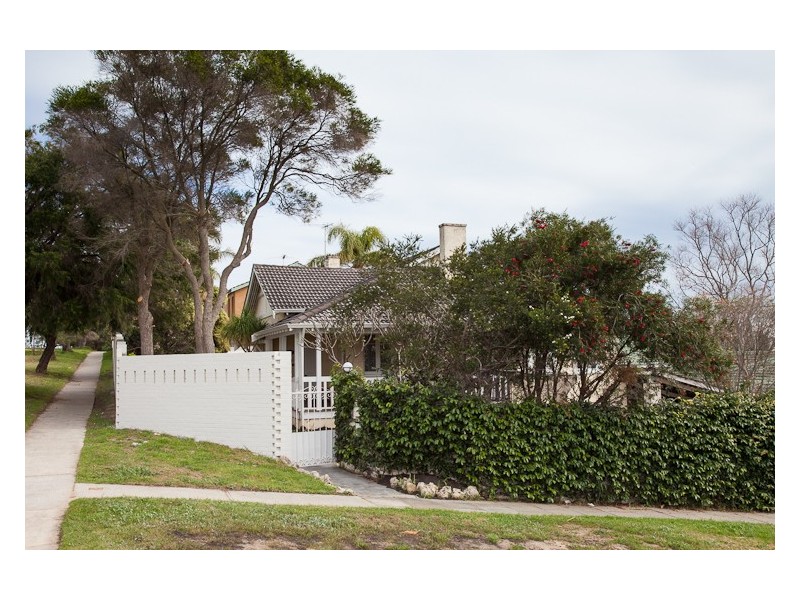 277 Marmion Street, Cottesloe WA 6011