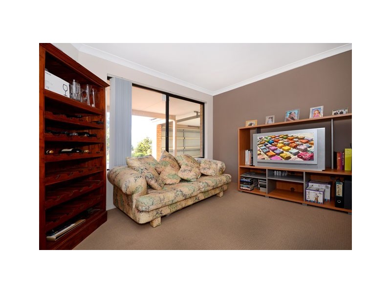 3 Repens Way, Banksia Grove WA 6031