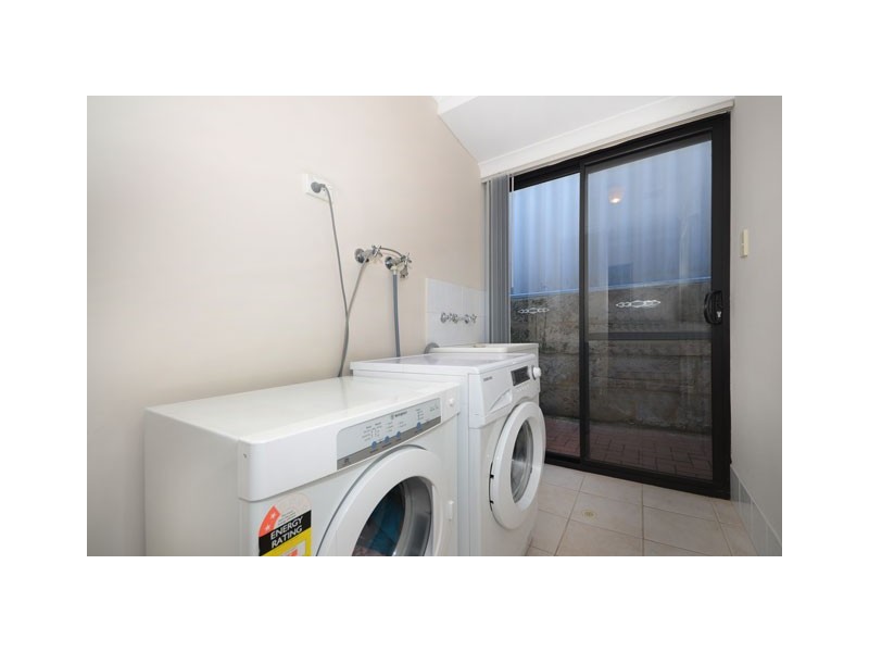 3 Repens Way, Banksia Grove WA 6031