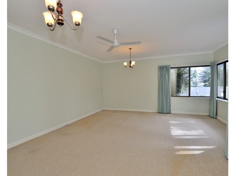 1/13 Salvado Street, Cottesloe WA 6011