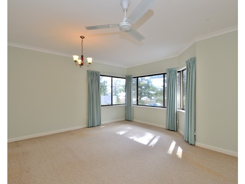 1/13 Salvado Street, Cottesloe WA 6011