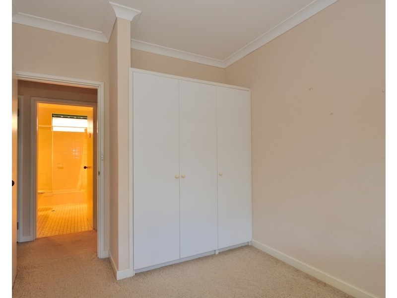 1/13 Salvado Street, Cottesloe WA 6011