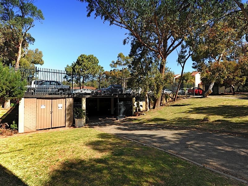 12/4 Dover Court, Mosman Park WA 6012