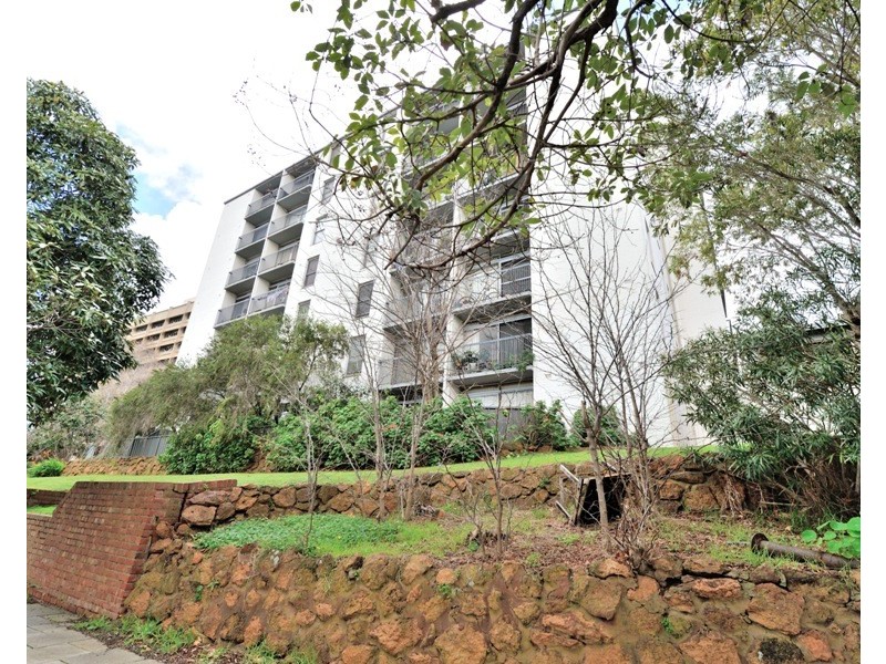 55/38-42 Waterloo Crescent, East Perth WA 6004