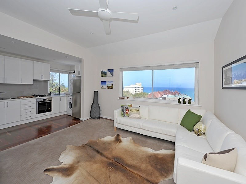 15/15 Eric Street, Cottesloe WA 6011