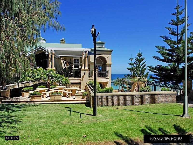 15/15 Eric Street, Cottesloe WA 6011