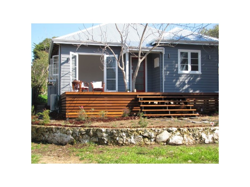 15 Wright Street, White Gum Valley WA 6162