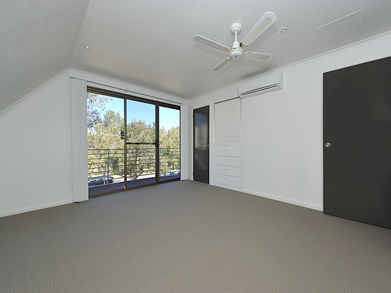15 Lochee Street, Mosman Park WA 6012