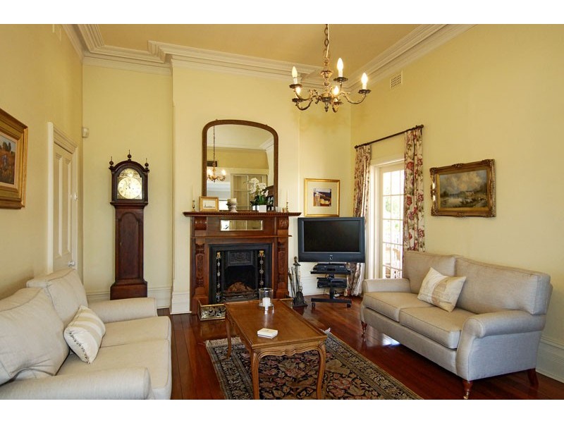 38 Victoria Avenue, Claremont WA 6010